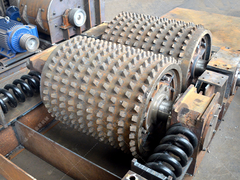 石油焦齒輥破碎機(jī)齒形有哪些？?jī)r(jià)格多少？